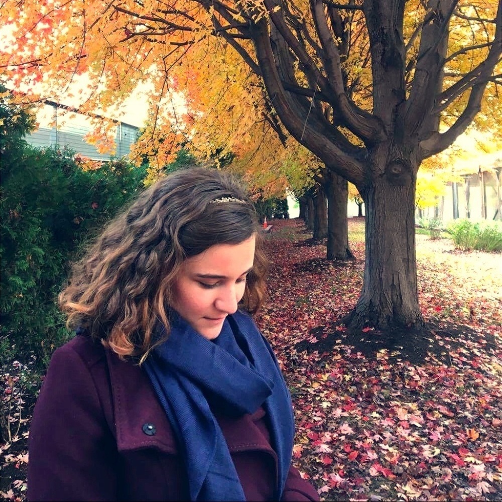 Meet your Posher, Madeleine